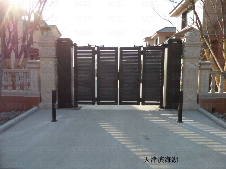 天津?yàn)I海湖智能懸折門(mén)案例