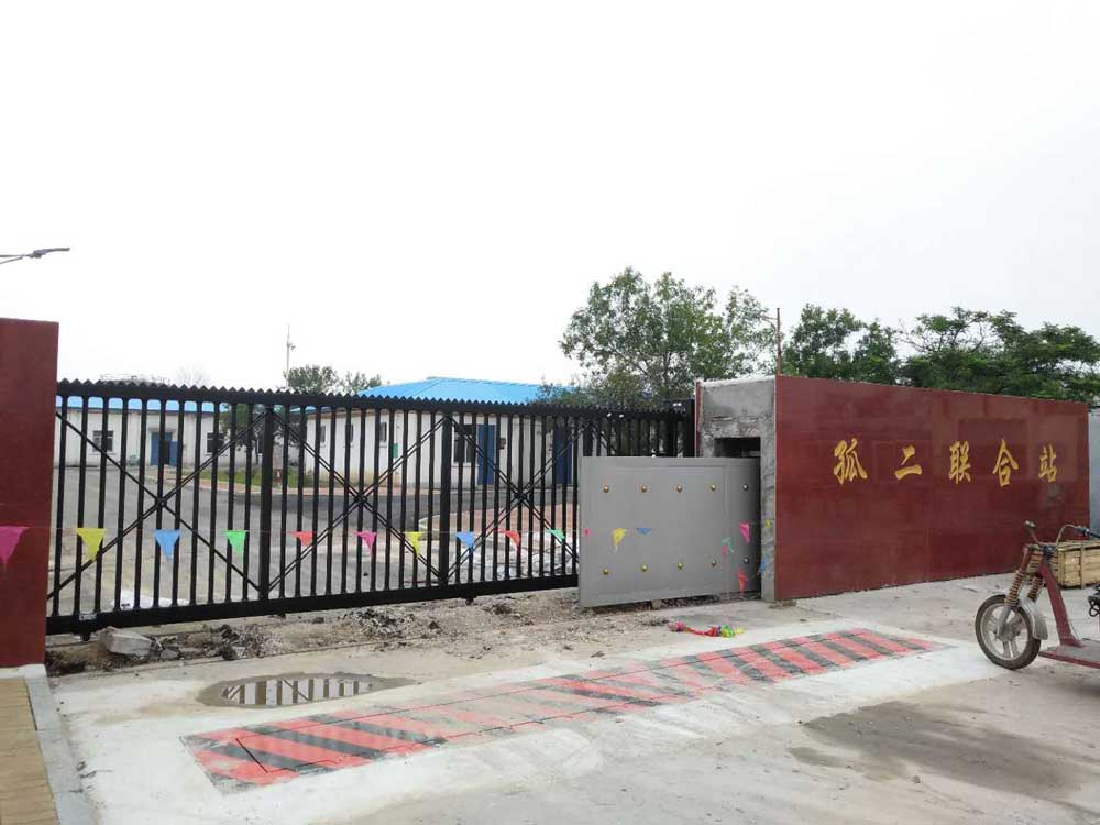 山東省東營市河口區孤島鎮朝陽六區孤二聯合站安寶TX電動平移門