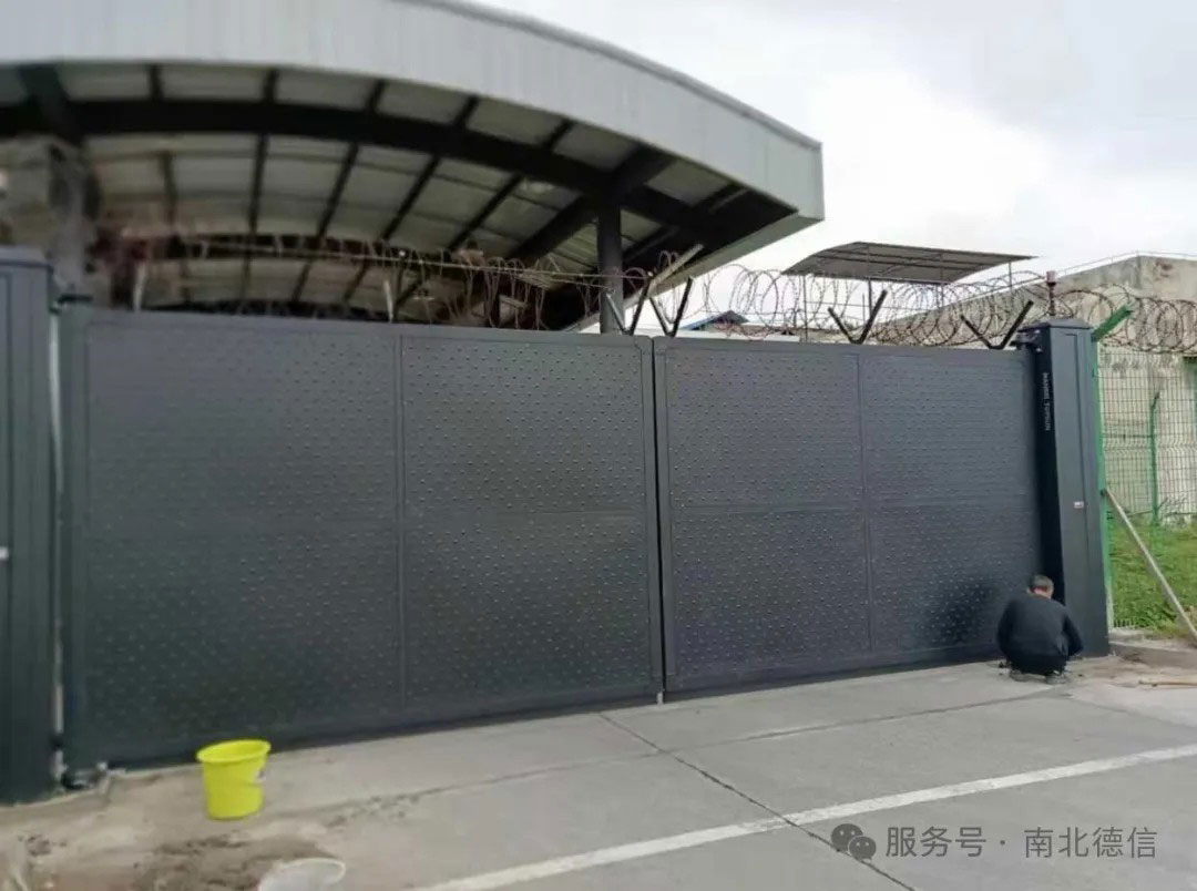 南充高坪機(jī)場(chǎng)